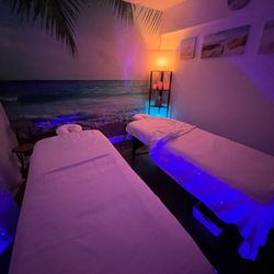 Xanadu Massage and Spa - Couple Massage