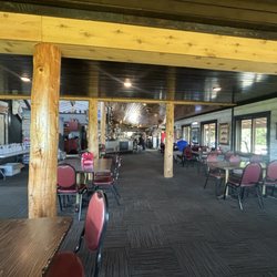 Jerry's Restaurant & Lounge - Inside