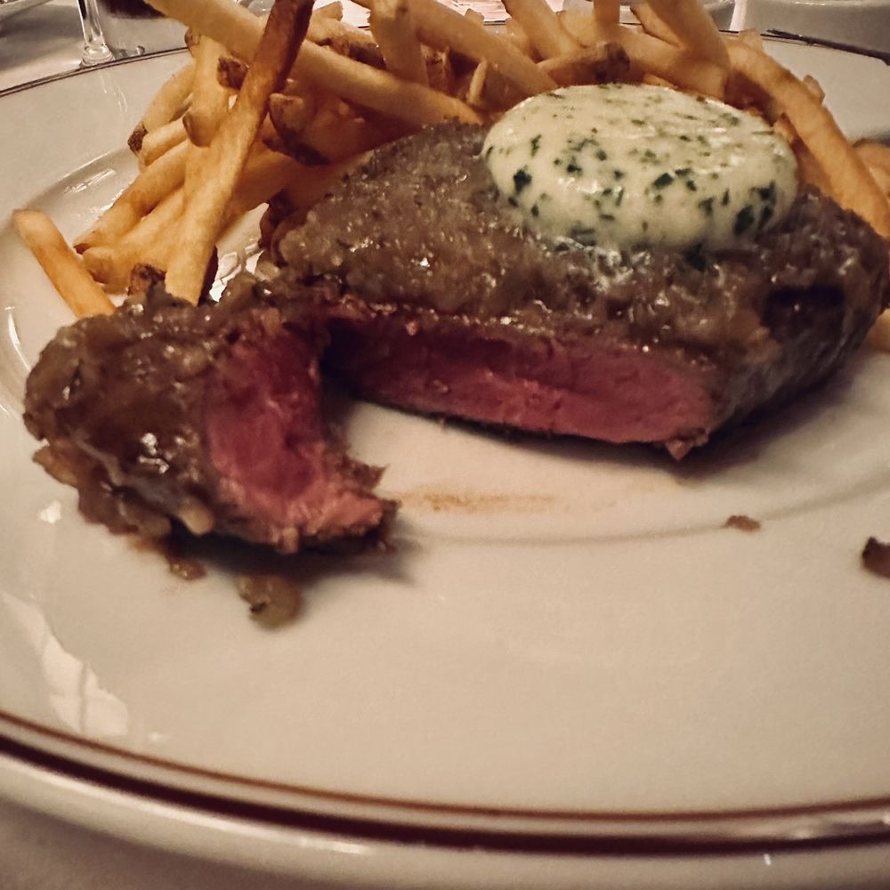 Bouchon Bistro - French Near Me - Coral Gables, Florida