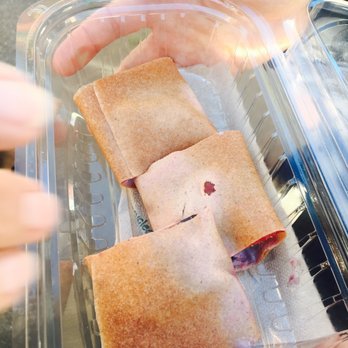 Thrive - Fruit crepe with cashew cream - Gluten-Free Near Me - Boulder, Colorado