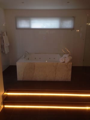 Hepburn Bathhouse & Spa by null