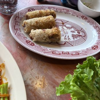 Chez Thuy Restaurant - Vietnamese egg rolls - Vietnamese Near Me - Boulder, Colorado Chez Thuy Restaurant - Vietnamese egg rolls - Vietnamese Near Me - Boulder, Colorado