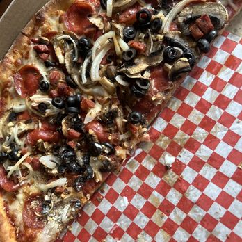 Four Corners Pizza-N-Pasta - Pizza Near Me - Crockett, California
