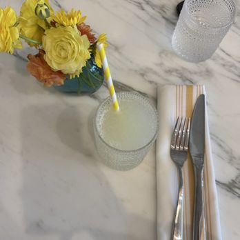 Johnny’s - Lemonade - Breakfast & Brunch Near Me - San Mateo, California