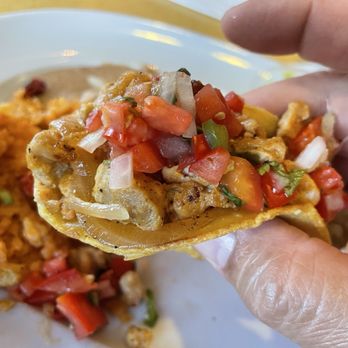 Los Dos Amigos - Vegan chicken taco - Mexican Near Me - Las Vegas, Nevada