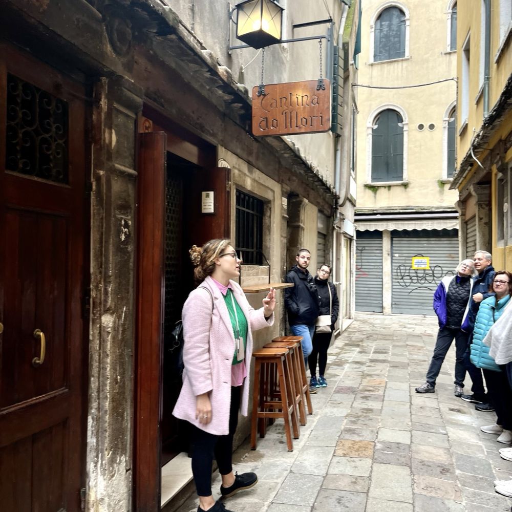 TOP 10 BEST Anthony Bourdain in Venezia, Italy - Updated 2026 - Yelp, image size:1000x1000