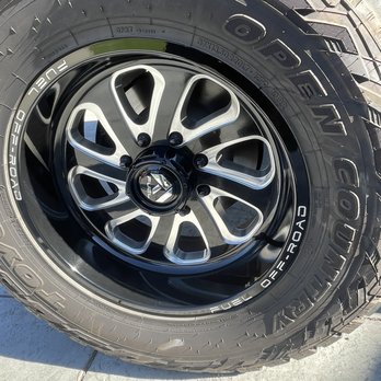 Pit Stop Wheel Repair - Wheel - Wheel & Rim Repair Near Me - Los Angeles, California