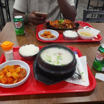 BeSeTo - Forefront: Ox Knee stew (tastes identical to the sul lung tang)  Back: Spicey pork. Not spicy, just makes your nose run. - Food Court Near Me - Catonsville, Maryland