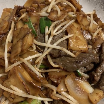 Purple Dot Cafe - 129. Fried Rice Noodles with Beef (Dry) - Dim Sum Near Me - Seattle, Washington Purple Dot Cafe - 129. Fried Rice Noodles with Beef (Dry) - Dim Sum Near Me - Seattle, Washington