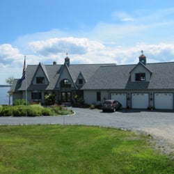 Wave Walker Cottage and Suite - Front of house
