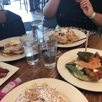 Half & Half - Breakfast & Brunch Near Me - St. Louis, Missouri