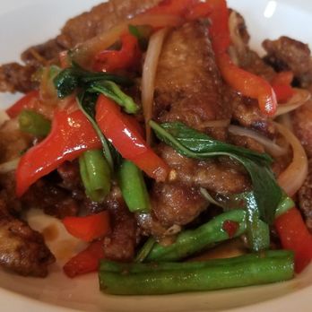 Buuz Thai Eatery - Duck ka pao - Thai Near Me - Arlington, Virginia