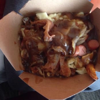 Chez Morasse - Poutineries Near Me - Rouyn-Noranda, Quebec