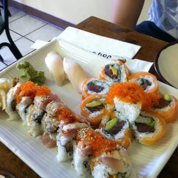 Joy Sushi - Escolar nigiri, Paul blossom, sumo roll - Sushi Bars Near Me - Mountain View, California Joy Sushi - Escolar nigiri, Paul blossom, sumo roll - Sushi Bars Near Me - Mountain View, California