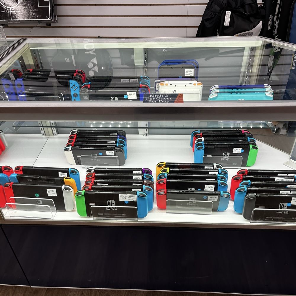 Unclaimed Baggage - Nintendo Switch - Luggage Near Me - Scottsboro, Alabama Unclaimed Baggage - Nintendo Switch - Luggage Near Me - Scottsboro, Alabama