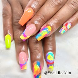 Y Nails
