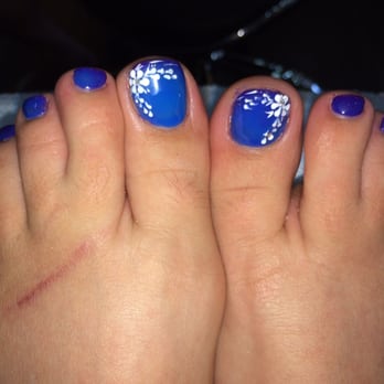 Artistic Nails and Spa - The color also changes to a pretty purple - Nail Salons Near Me - Vienna, Virginia Artistic Nails and Spa - The color also changes to a pretty purple - Nail Salons Near Me - Vienna, Virginia