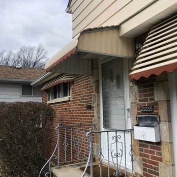 Professional Demolition - Side awning right - General Contractors Near Me Professional Demolition - Side awning right - General Contractors Near Me