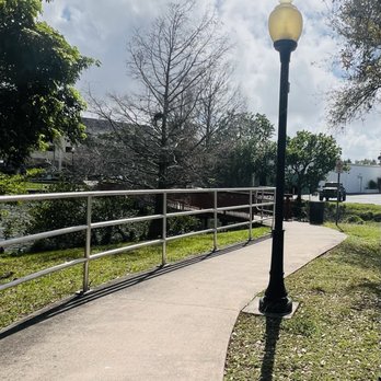 Bruner Pond Park - Parks Near Me - Stuart, Florida