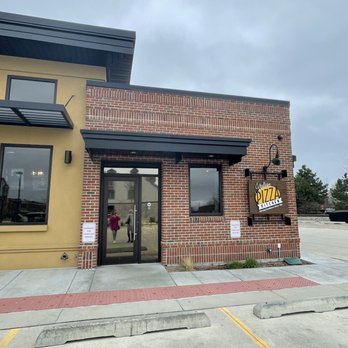 ITALIAN PIZZA KITCHEN - Updated March 2025 - 223 Photos & 369 Reviews