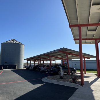 Top Notch - Car hop section outside. - Burgers Near Me - Hutto, Texas Top Notch - Car hop section outside. - Burgers Near Me - Hutto, Texas