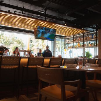 The Surfing Fox - Bar Area - New American Near Me - Santa Monica, California