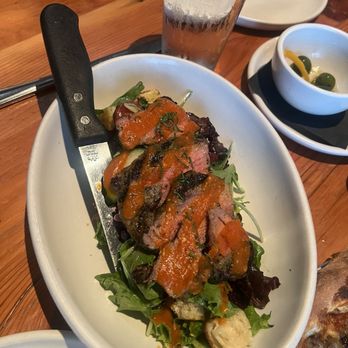 The Parlor - Ny strip steak salad - Pizza Near Me - Phoenix, Arizona The Parlor - Ny strip steak salad - Pizza Near Me - Phoenix, Arizona