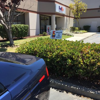 FedEx Ship Center - Couriers & Delivery Services Near Me - Menlo Park, California FedEx Ship Center - Couriers & Delivery Services Near Me - Menlo Park, California