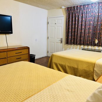 Colony Inn - Hotels Near Me - Colton, California Colony Inn - Hotels Near Me - Colton, California