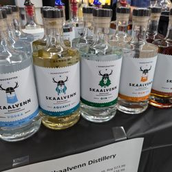 Zipps Liquors