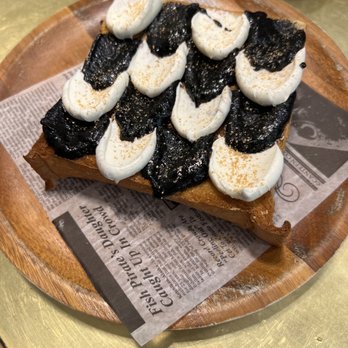 Davelle - Black sesame and cream cheese toast - Japanese Near Me - New York, New York Davelle - Black sesame and cream cheese toast - Japanese Near Me - New York, New York