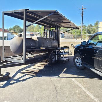 Smokehouse 41 - Real smoke flavor here! - Barbeque Near Me - Oakhurst, California Smokehouse 41 - Real smoke flavor here! - Barbeque Near Me - Oakhurst, California