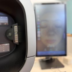 Professional skin analysis skin