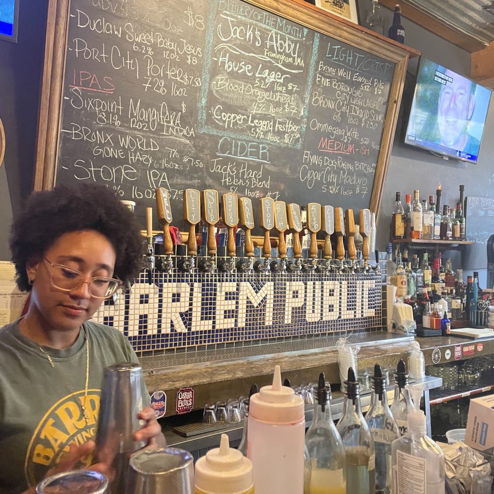 Harlem Public - Nicest bartender in town and seasonal beer menu. - New American Near Me - New York, New York Harlem Public - Nicest bartender in town and seasonal beer menu. - New American Near Me - New York, New York
