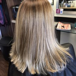 Natural highlights on a beautiful brunette