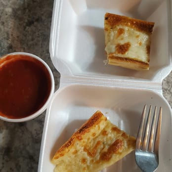 daVinci's - What a rip off! This is the 2 piece garlic cheese bread. - Italian Near Me - Lincoln, Nebraska