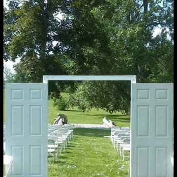 Michelle's Hotdogs & Catering - Elegant wedding rentals - Caterers Near Me