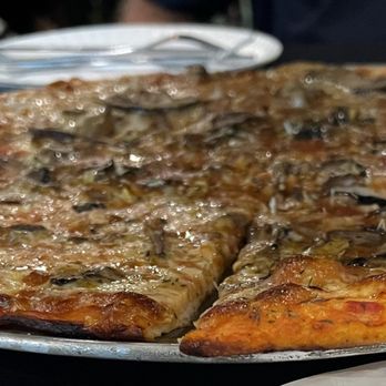 Star Tavern - It's good if you're in the area - Pizza Near Me - City Of Orange, New Jersey Star Tavern - It's good if you're in the area - Pizza Near Me - City Of Orange, New Jersey