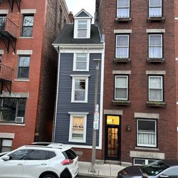 Skinny House