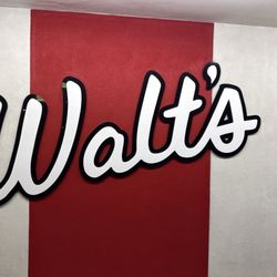 Walts Ice Cream - Welcoming