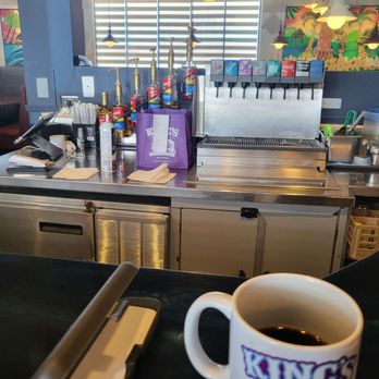 KING’S RESTAURANT - Updated March 2026 - 161 Photos & 107 Reviews - 562 ...