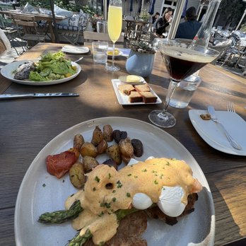 1 Pico - Lobster Benedict - New American Near Me - Santa Monica, California