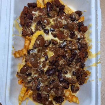 Burgeezy - Chili Cheese Fries - Vegan Near Me - Indianapolis, Indiana
