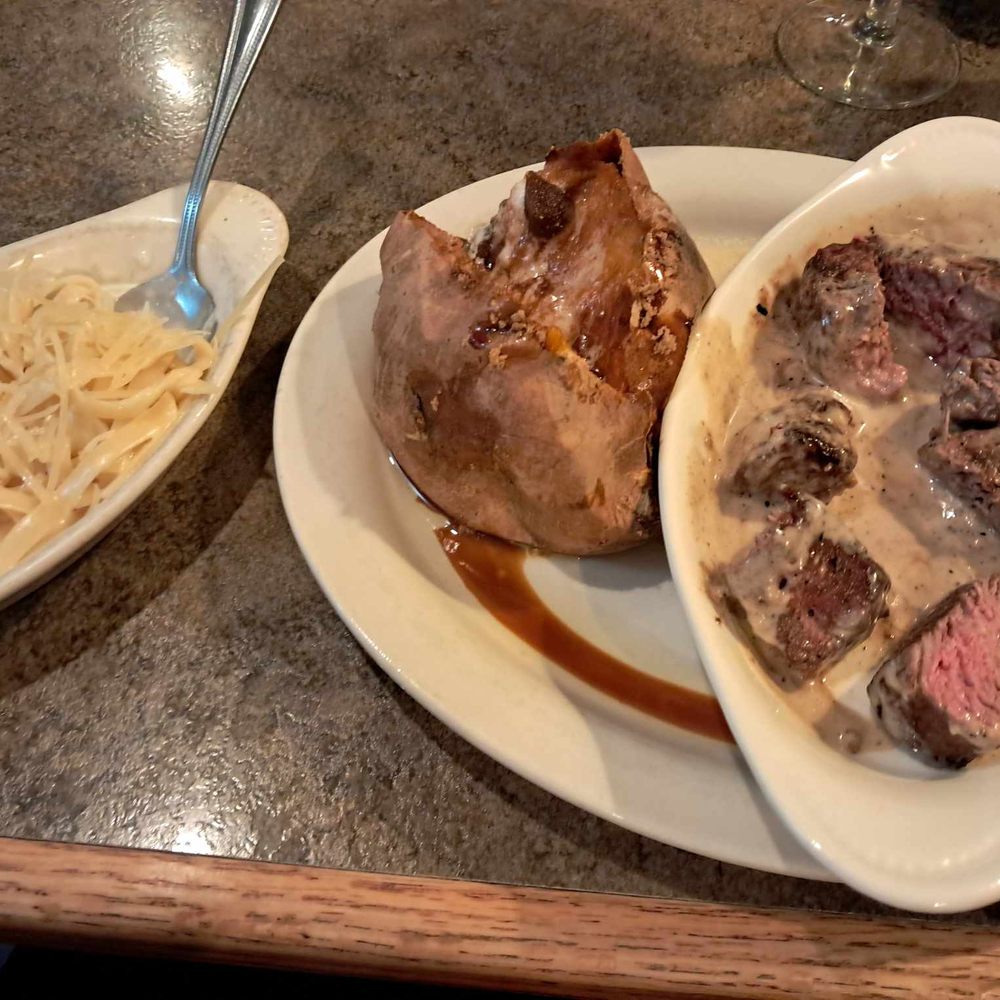 Paul's Place Steakhouse - Steakhouses Near Me - Shawnee, Oklahoma
