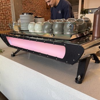 Mast Coffee - Bar vibes - Coffee & Tea Near Me - Sacramento, California Mast Coffee - Bar vibes - Coffee & Tea Near Me - Sacramento, California