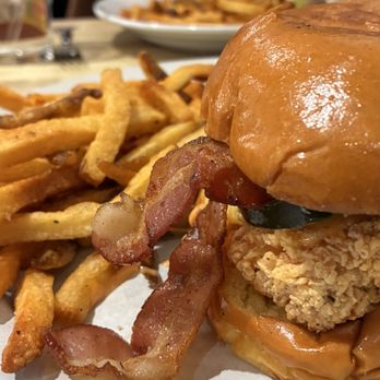 Green Eggs Café - Fried Chicken Sandwich - Breakfast & Brunch Near Me - Philadelphia, Pennsylvania Green Eggs Café - Fried Chicken Sandwich - Breakfast & Brunch Near Me - Philadelphia, Pennsylvania