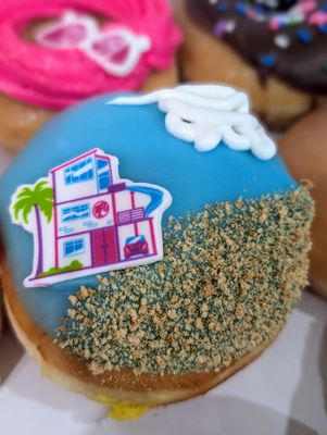 Krispy Kreme by null