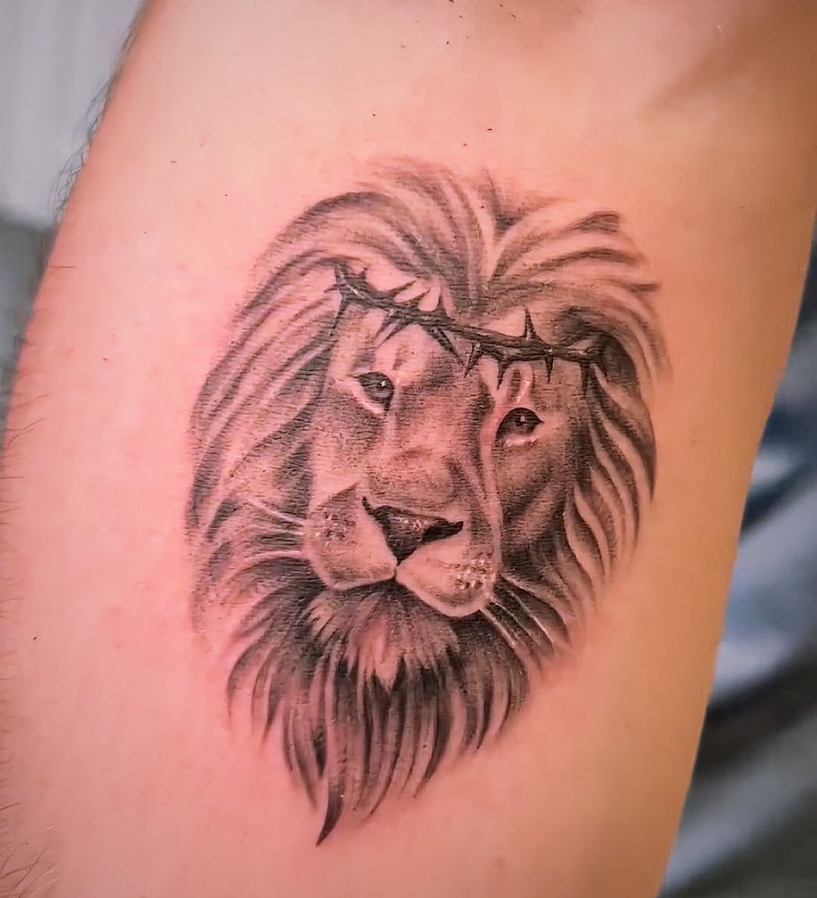 Old Town Ink & Art Gallery  Logo