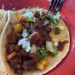 Al pastor tacos