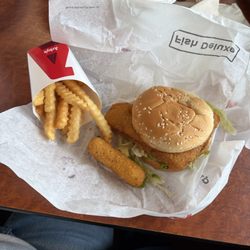 Arby's - Meat&3 with fish sandwich